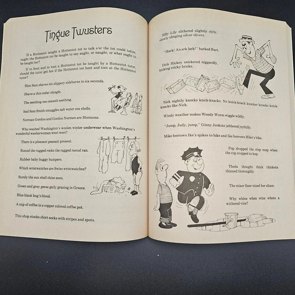Vintage Worlds Greatest‎ Jokes Riddles Creative Child Press Book Lots of Laughs